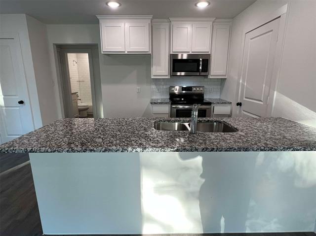 Building Photo - 2430 S Fannin Ave