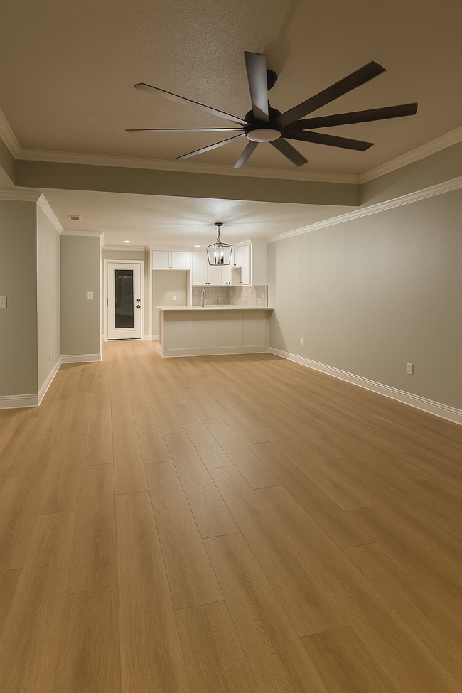 Building Photo - 317 Woodstock Ln