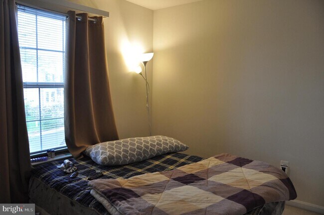 Foto del edificio - 46163 Westridge Dr