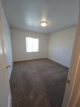 Building Photo - 518 Carpenter St