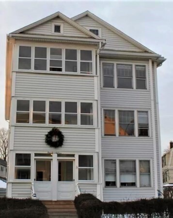 Primary Photo - 174 Vernon St