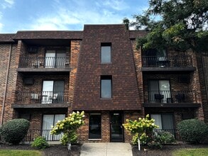 Building Photo - 14536 S Muskegon Ave