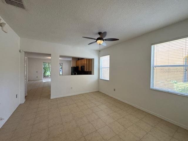Building Photo - 5160 Regatta Dr