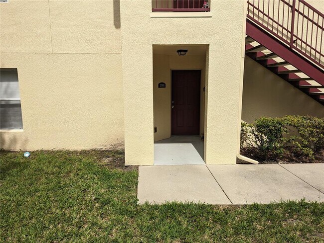 Foto del edificio - 2780 Club Cortile Cir