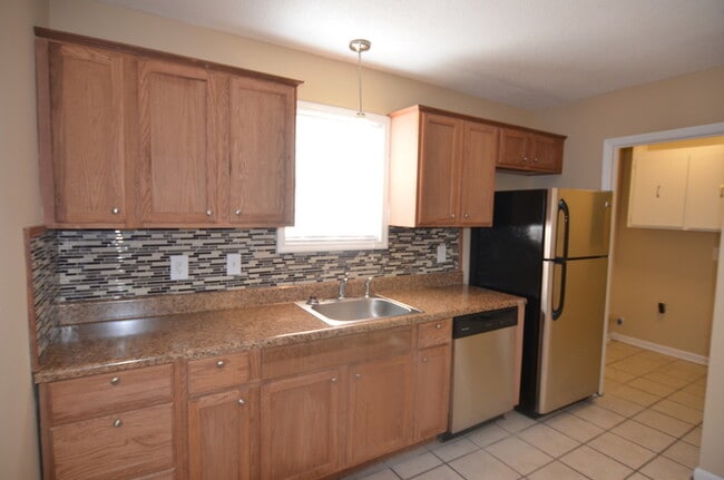 Building Photo - 2382 Travis Pines Dr
