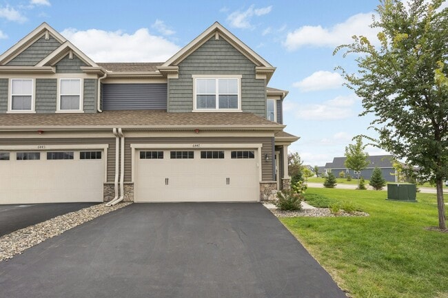 Building Photo - 6447 Inspire Cir S