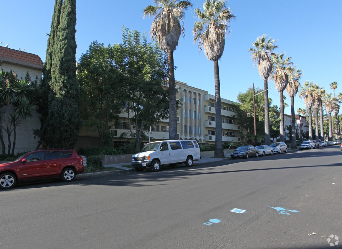 Foto del edificio - Rodney Apartments