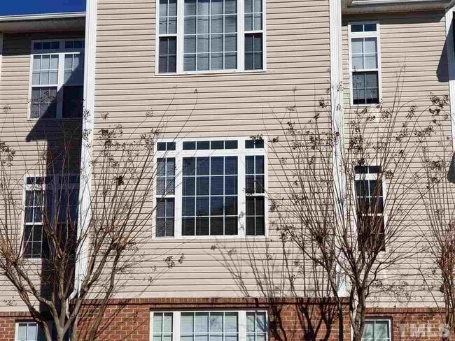 Building Photo - 2511 Friedland Pl
