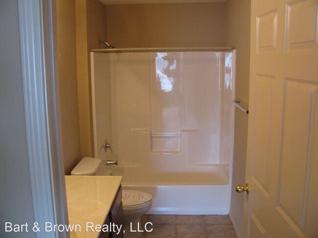 Building Photo - 2 br, 2 bath House - 164 Cozy Court 140-1