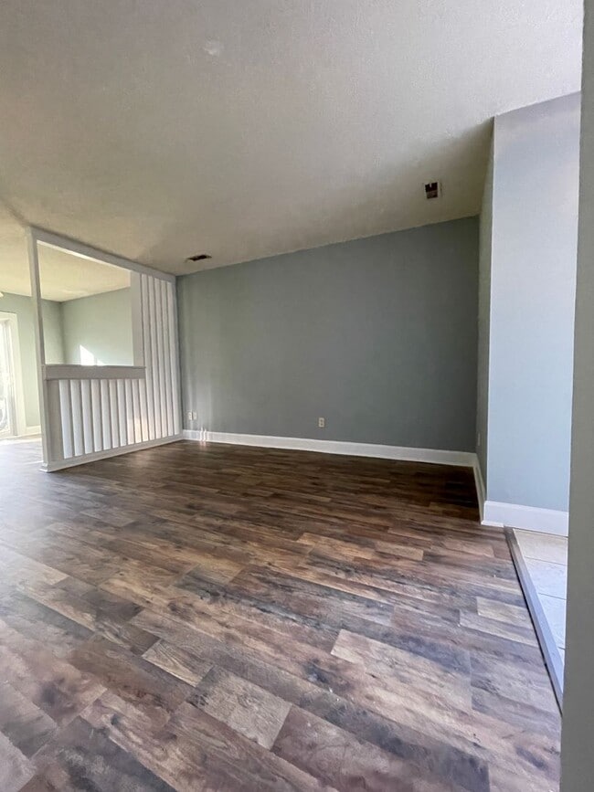 Photo - 2 Bed, 1.5 Bath w/ W&D in Unit-Move in Ready! Apartment