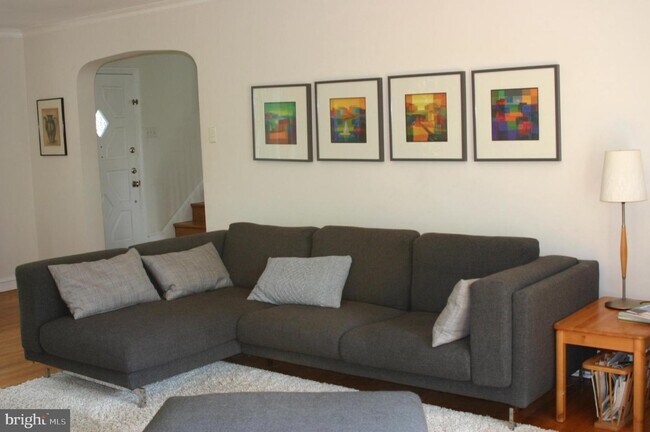 Foto del edificio - 1113 Hillcrest Rd