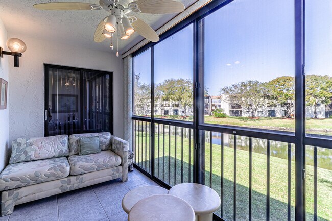 Foto del edificio - 15456 Pembridge Dr