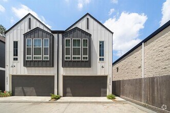 Building Photo - 2626 W Tidwell Rd