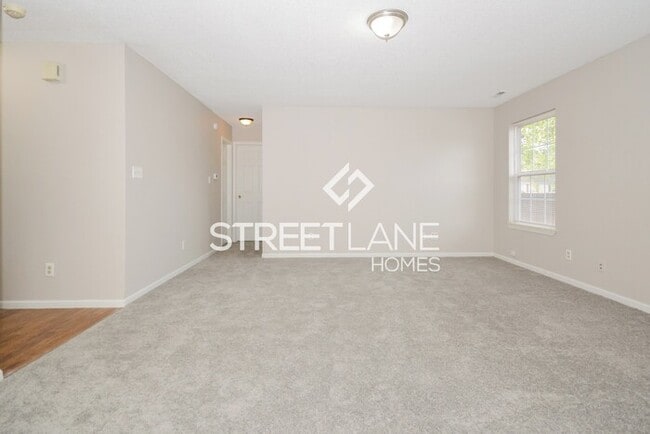 Building Photo - Charming 3 bedroom home in Indianapolis!