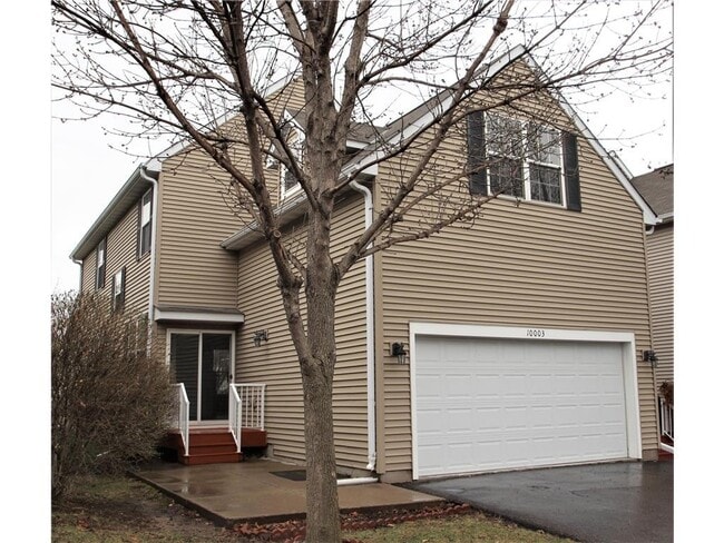 Building Photo - 10003 Pincherry Ln