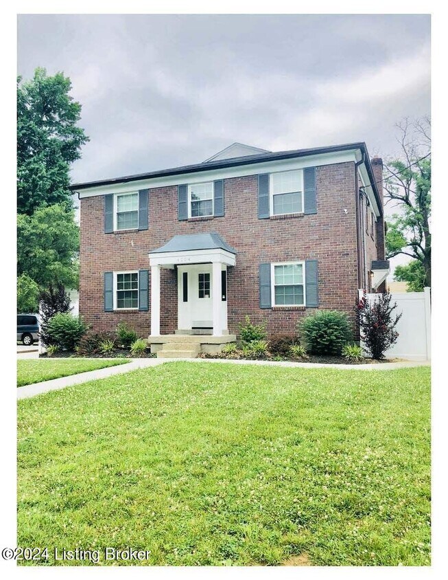 Primary Photo - 4204 S 2nd St