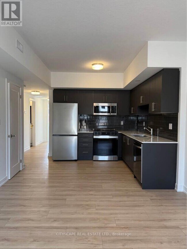 Photo du bâtiment - 940-940 St David St N