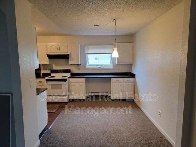 Foto del edificio - 8110 E 16th Ave