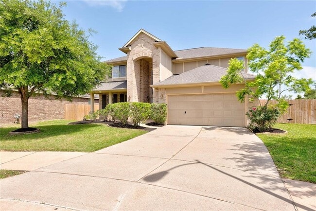 Building Photo - 21410 Sierra Long Dr