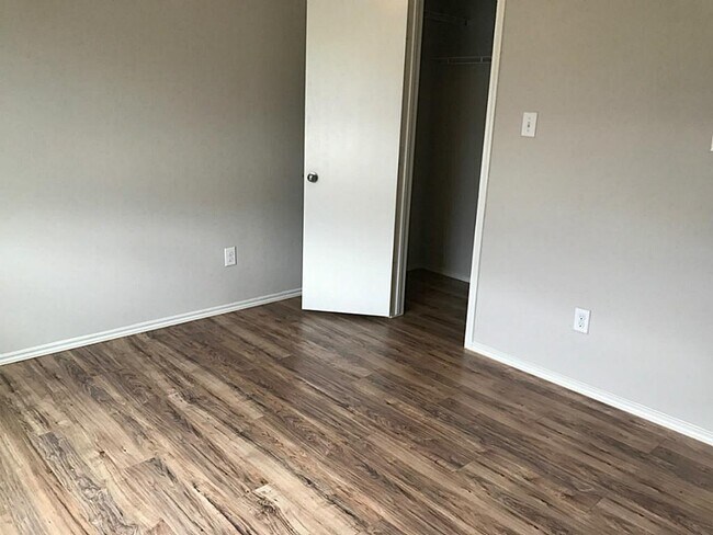 Foto del edificio - 12702 Claradeen Ct