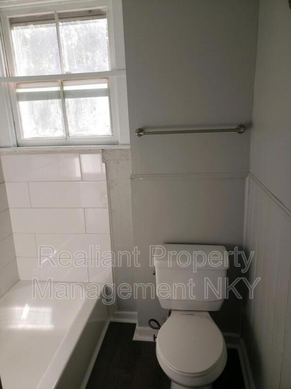 231 Oak St, Ludlow, KY 41016 House Rental in Ludlow, KY