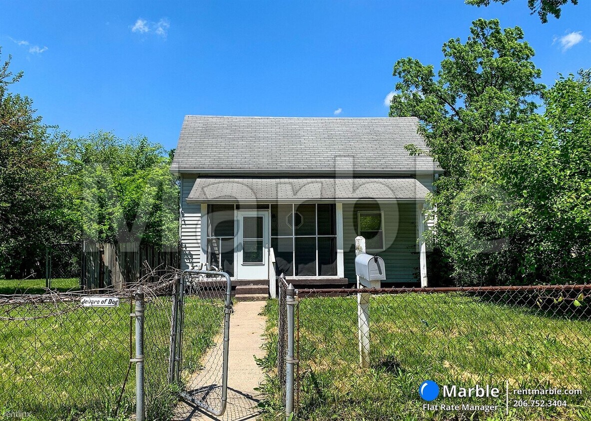 Foto principal - 5 br, 2 bath House - 640 N Berwick Ave