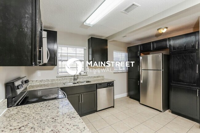 Building Photo - 3 Bedroom Pet-Friendly Home in Ocoee, FL w...