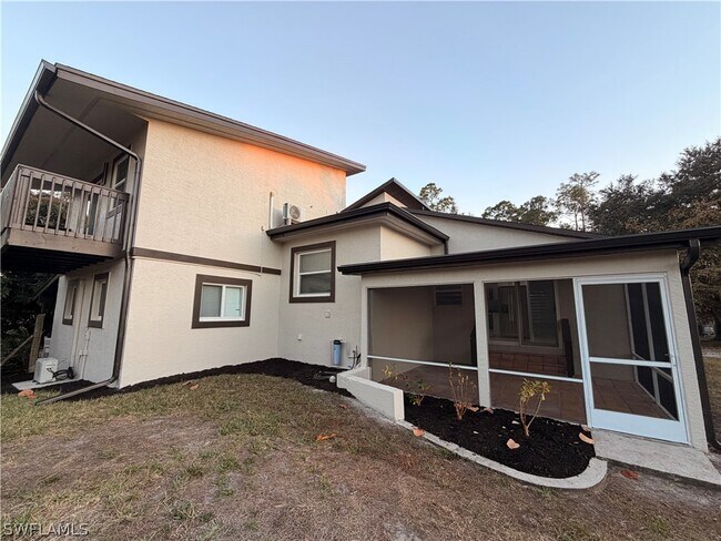 Foto del edificio - 3711 4th Ave NE