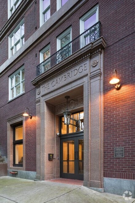 Building Photo - Cambridge Apartments
