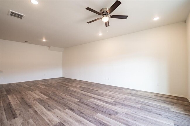 Foto del edificio - 931 S Rupple Rd