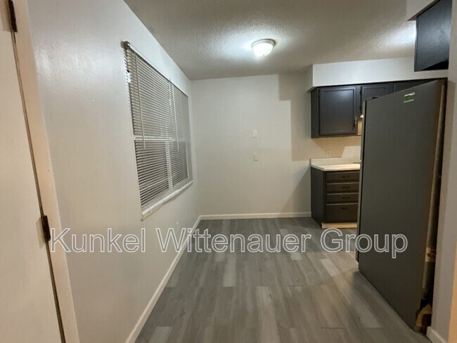 Foto del edificio - 1320 N 1st St