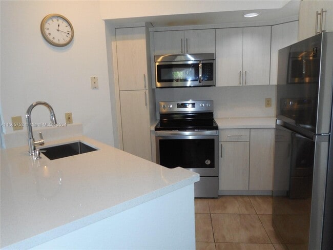 Foto del edificio - 12980 Vista Isles Dr