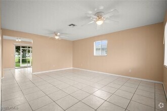 Building Photo - 4406 Santa Barbara Blvd