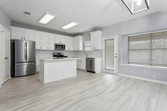 Foto del edificio - 4516 Chesney Ridge Dr