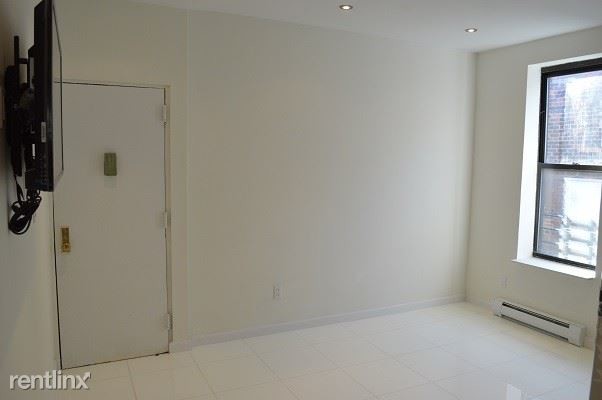 Building Photo - 507 W 134th St