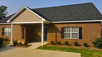 Building Photo - 1982 Downs Way