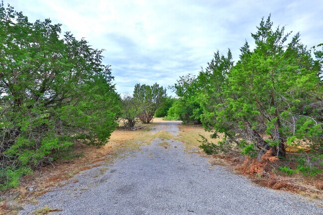 Building Photo - 1206 CR 650 - TUSCOLA, TX