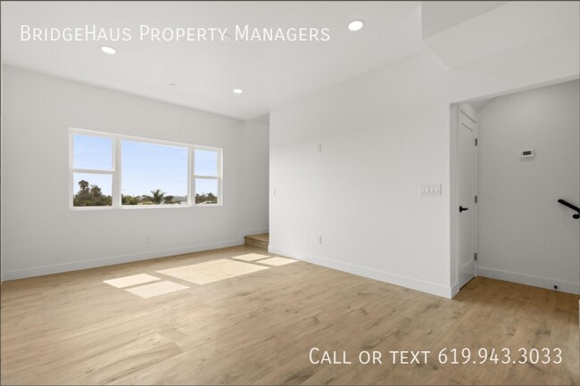 Building Photo - 6760 S Elman-2