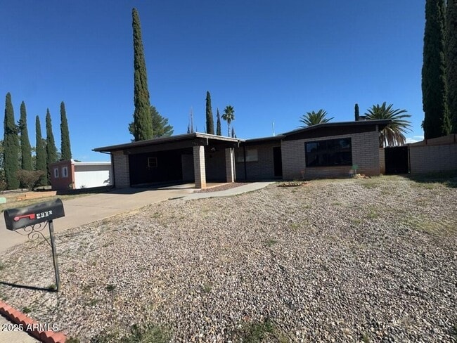Building Photo - 4702 Pso Del Rico