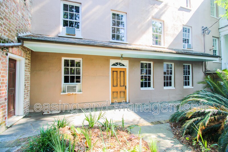 21 Archdale St Unit D, Charleston, SC 29401 Condo for Rent in