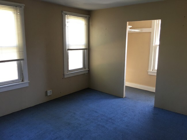 bedroom 2 - 543 Mountain Run Rd