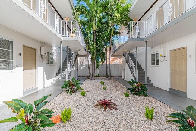 Foto del edificio - 6905 Rue Vendome