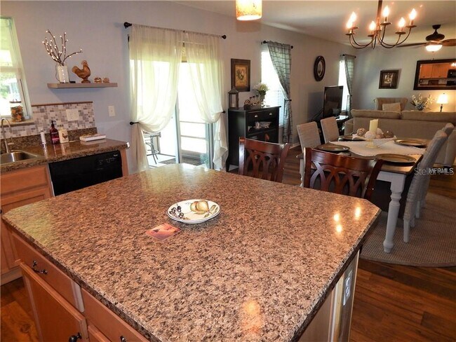 Foto del edificio - 9964 Bishop Creek Way