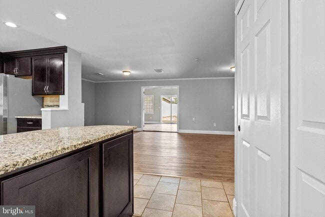 Building Photo - 24 Lavender Ln