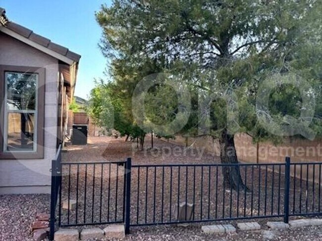 Foto del edificio - 32139 N Caspian Way
