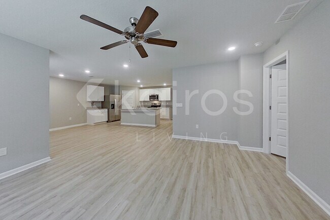 Foto del edificio - 160 Swallowtail Ln