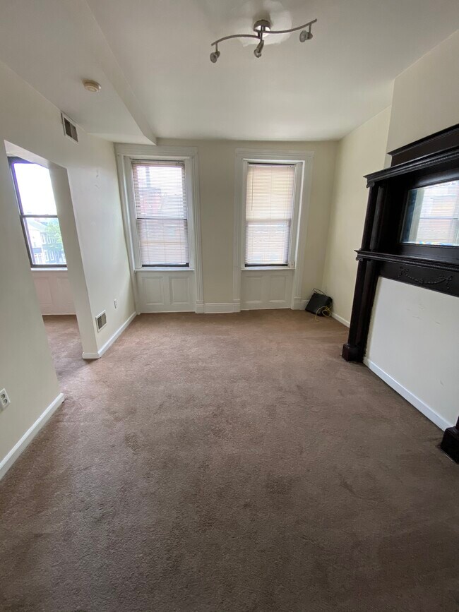 Bedroom 1 - 156 S 18th St