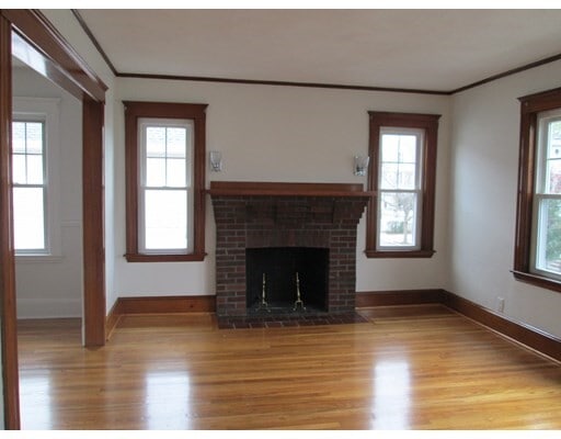 Building Photo - 81 Webster St