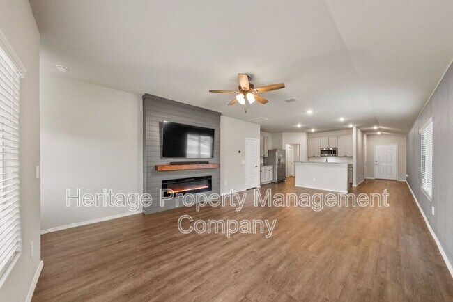 Foto del edificio - 544 Havarti Wy