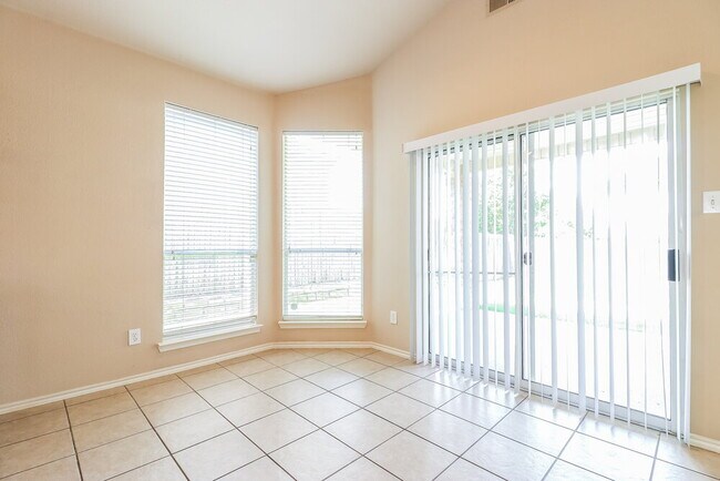 Foto del edificio - 12817 Dorset Dr
